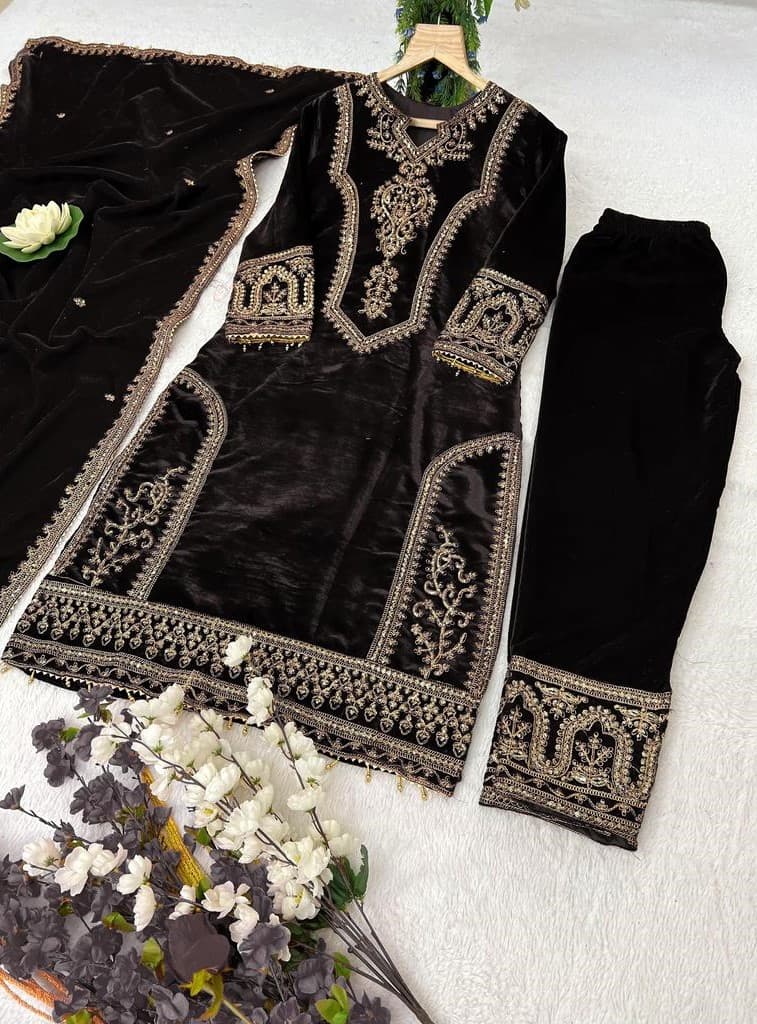 Velvet Fabric in Cyprus